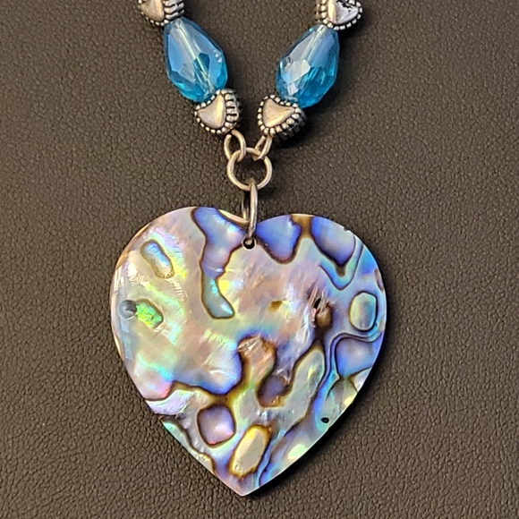 Abalone Look Heart Pendant Multi-colored Crystals Silver-tone Beads Necklace - Picture 2 of 15